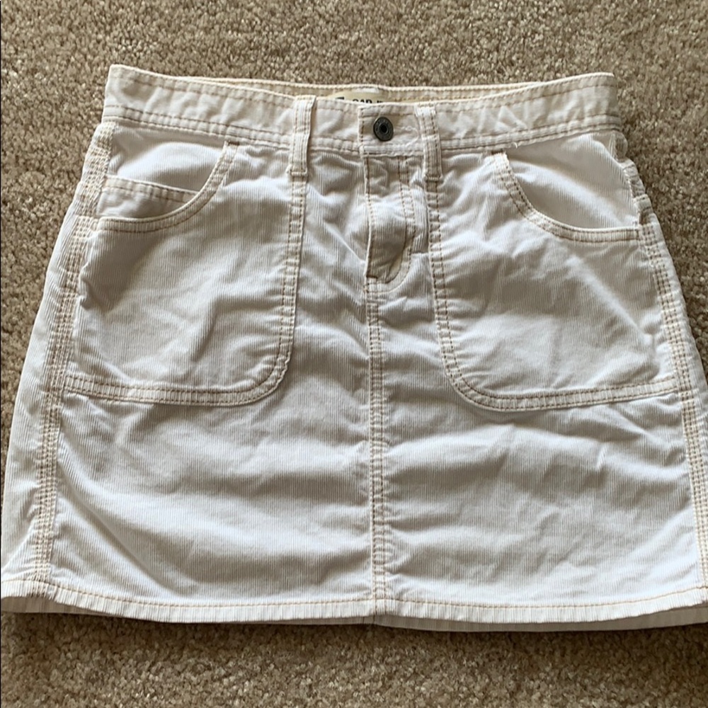 Gap jeans white corduroy mini skirt - size 1